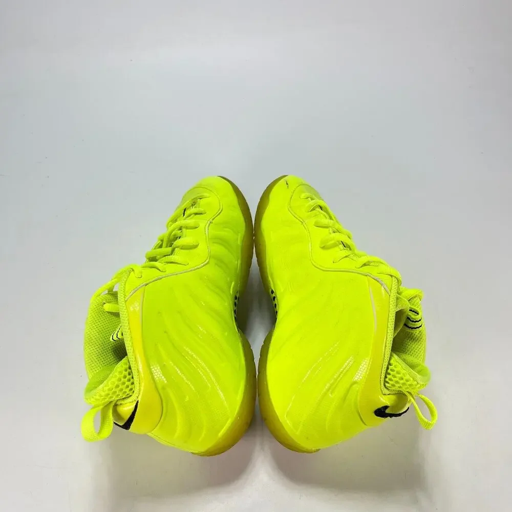 Nike Air Foamposite Pro Volt Neon Yellow Sneakers 843755-702 Youth Size 2.5Y